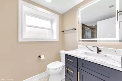 9439 S 52nd Avenue, Oak Lawn, IL 60453 - Photo 25