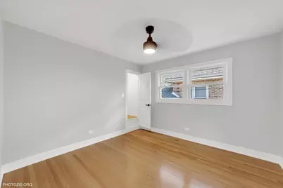 9439 S 52nd Avenue, Oak Lawn, IL 60453 - Photo 13