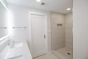 1139 N Winchester Ave, Chicago, IL 60622 - Photo 15