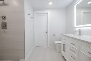 1139 N Winchester Ave, Chicago, IL 60622 - Photo 13