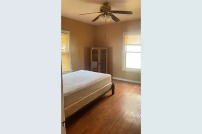 1026 S 4th Street, Aurora, IL 60505 - Photo 9