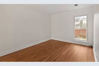 1975 Kenilworth Circle #B, Hoffman Estates, IL 60169 - Photo 13