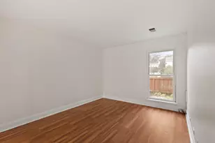 1975 Kenilworth Cir, Hoffman Estates, IL 60169 - Photo 17