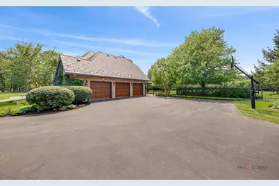 1090 Evergreen Drive, Lake Forest, IL 60045 - Photo 59