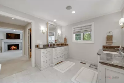 1090 Evergreen Drive, Lake Forest, IL 60045 - Photo 35