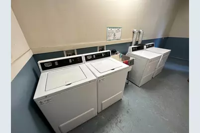 7003 S Oglesby Avenue, Chicago, IL 60649 - Photo 25