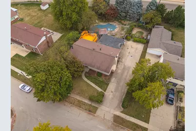 1909 Marzel Drive, Bloomington, IL 61701 - Photo 33