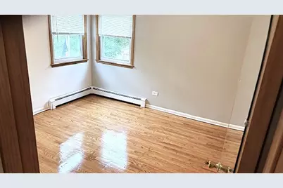 3907 N Central Avenue #2W, Chicago, IL 60634 - Photo 9