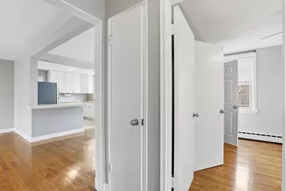 2412 W Farragut Avenue #2B-2422, Chicago, IL 60625 - Photo 13