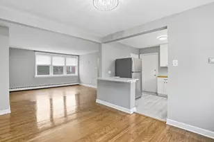 2412 W Farragut Ave, Chicago, IL 60625 - Photo 7