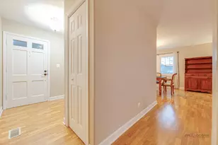 441 Arbor Gate Ln, Buffalo Grove, IL 60089 - Photo 5