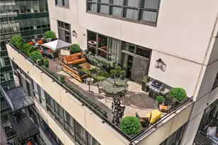 130 S Canal St, Chicago, IL 60606 - Photo 3