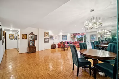 7201 N Lincoln Avenue #301, Lincolnwood, IL 60712 - Photo 5