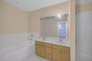 4635 S Greenwood Ave, Chicago, IL 60653 - Photo 13