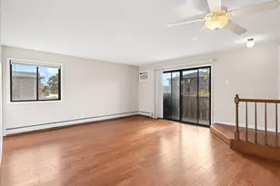 11 Echo Ct, Vernon Hills, IL 60061 - Photo 5