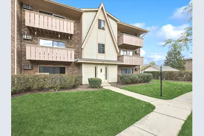 11 Echo Court #12, Vernon Hills, IL 60061 - Photo 3