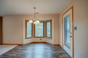 2757 Harbor Dr, Joliet, IL 60431 - Photo 11