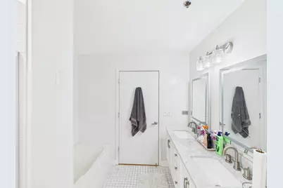 1529 S State Street #8B, Chicago, IL 60605 - Photo 17