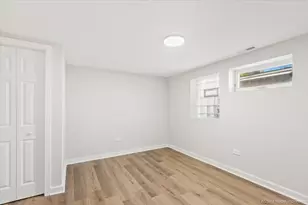 15041 Irving Ave, Dolton, IL 60419 - Photo 17