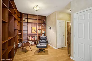 [Address not provided], Hoffman Estates, IL 60192 - Photo 7