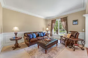 675 Oak Ln, South Elgin, IL 60177 - Photo 11