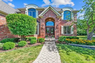 675 Oak Ln, South Elgin, IL 60177 - Photo 7