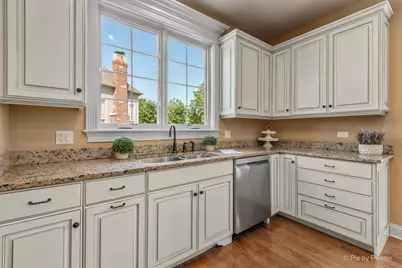 675 Oak Lane, South Elgin, IL 60177 - Photo 19