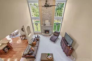 675 Oak Ln, South Elgin, IL 60177 - Photo 23