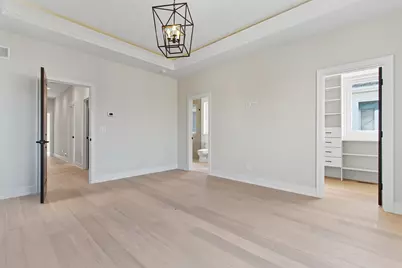 5254 W Newport Avenue, Chicago, IL 60641 - Photo 21