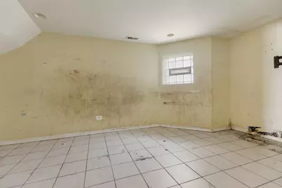 1141 S Saint Louis Avenue, Chicago, IL 60624 - Photo 19