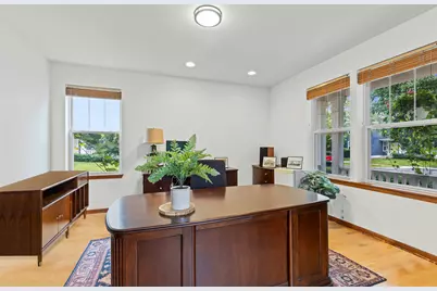 306 Lasalle Street, Vernon Hills, IL 60061 - Photo 9