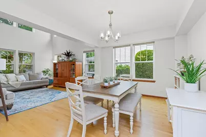 306 Lasalle Street, Vernon Hills, IL 60061 - Photo 7