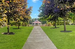 306 Lasalle St, Vernon Hills, IL 60061 - Photo 29