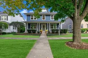 306 Lasalle St, Vernon Hills, IL 60061 - Photo 1