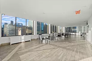 222 E Pearson St, Chicago, IL 60611 - Photo 23