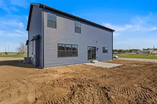 500 Prairie Meadows Dr, Heyworth, IL 61745 - Photo 41