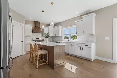 500 Prairie Meadows Drive, Heyworth, IL 61745 - Photo 13