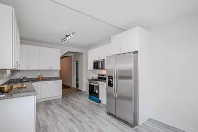 7345 S Bennett Avenue, Chicago, IL 60649 - Photo 7