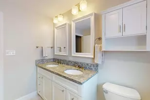 6033 Brookbank Rd, Downers Grove, IL 60516 - Photo 21