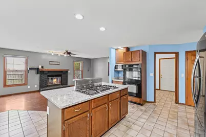 2401 Lakewood Drive, Champaign, IL 61822 - Photo 13