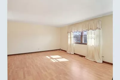 4485 Bayside Circle, Hoffman Estates, IL 60192 - Photo 11