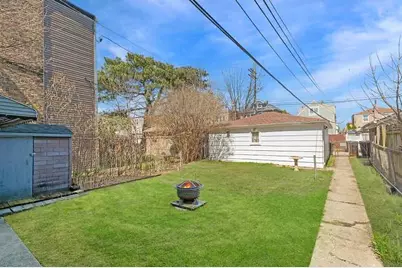 5128 W Henderson Street #2, Chicago, IL 60641 - Photo 9