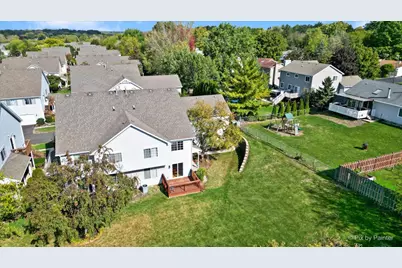 212 Village Creek Drive, Lake in the Hills, IL 60156 - Photo 35