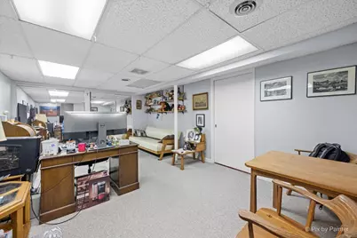 212 Village Creek Drive, Lake in the Hills, IL 60156 - Photo 21