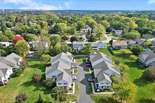 212 Village Creek Dr, Lake in the Hills, IL 60156 - Photo 43