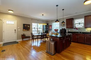 2042 W Warren Blvd, Chicago, IL 60612 - Photo 3