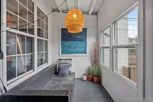 3826 N Whipple St, Chicago, IL 60618 - Photo 13