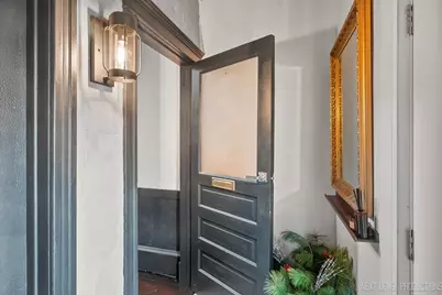 3826 N Whipple Street, Chicago, IL 60618 - Photo 15