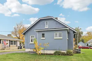 796 Parkway Ave, Elgin, IL 60120 - Photo 31