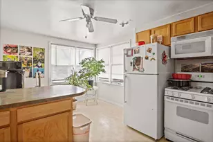 107 N Mallory Ave, Batavia, IL 60510 - Photo 29